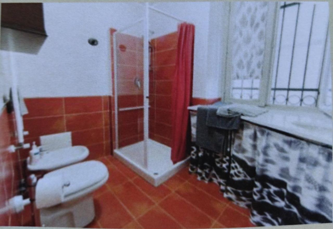 Guest House Elisabeth Пинероло Экстерьер фото